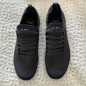 APL | Techloom navy sneakers
